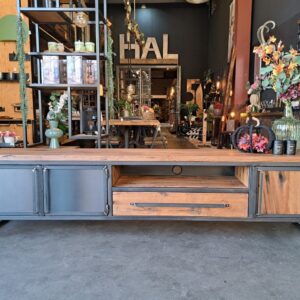 TV-meubel me oud eiken